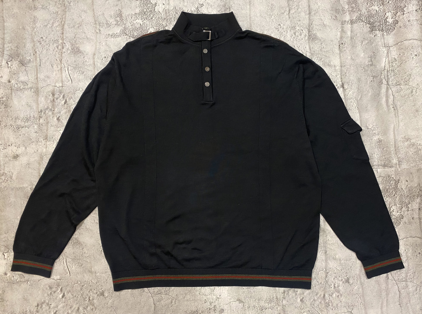 Line Design Half Zip Sweater