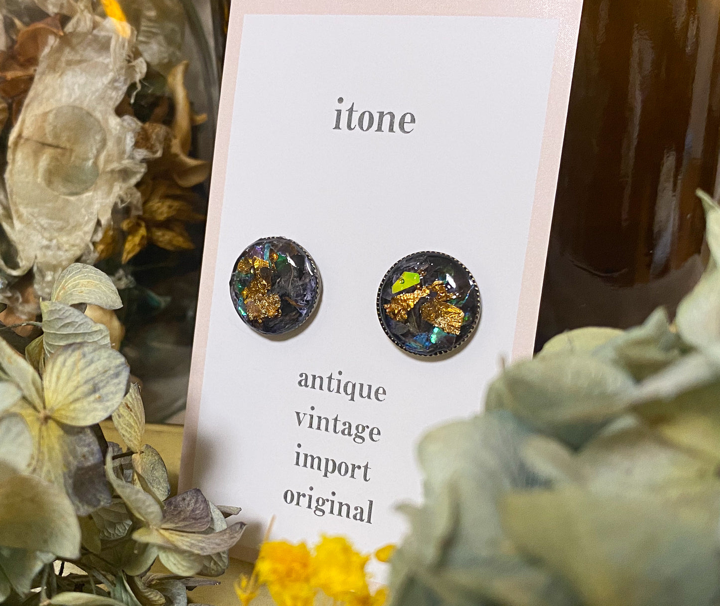 antique resin pierced earrings